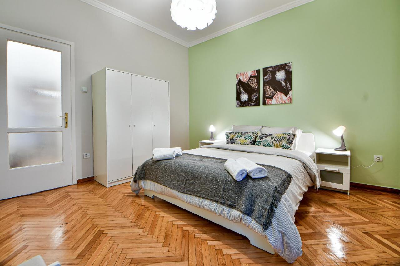 Thiras Lovely Apartment By Zain Афіни Екстер'єр фото